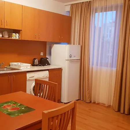 Lovely Holiday Efir , With Pool Near Beach, Efir Complex, Parking * ساني بيتش